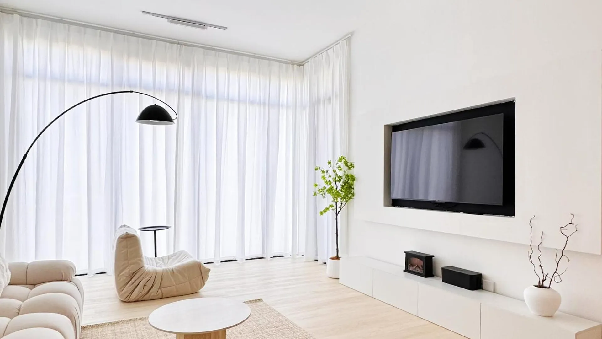 Beacon Georgetown Skypool Cityview Free 2 Carpark Apartment George Town