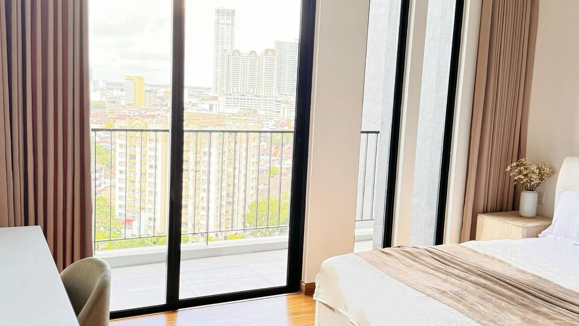 Apartment Beacon Georgetown Skypool Cityview Free 2 Carpark